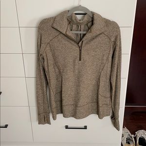 Lululemon 3/4 zip in hunter green